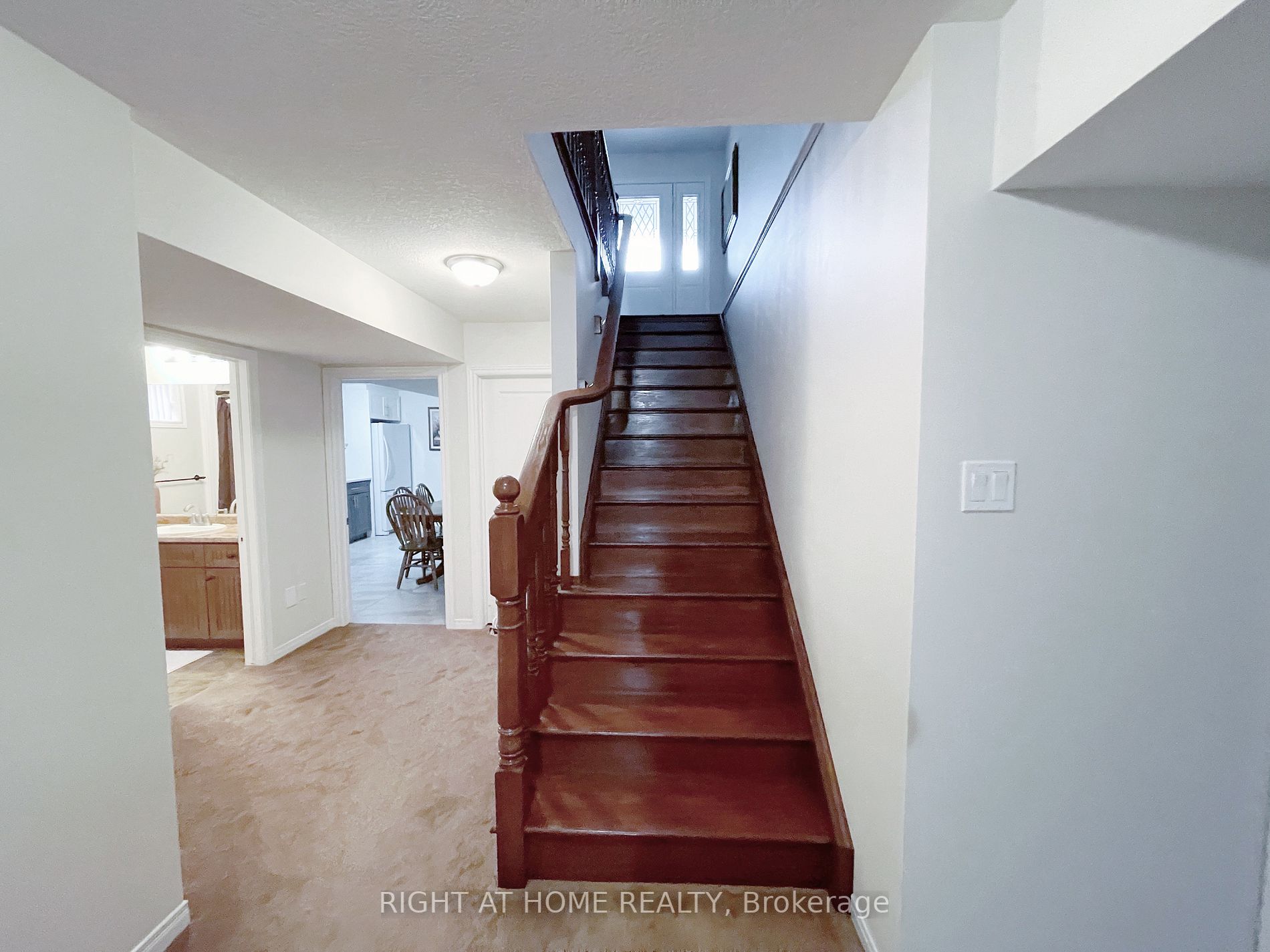 27 Portland St Lower