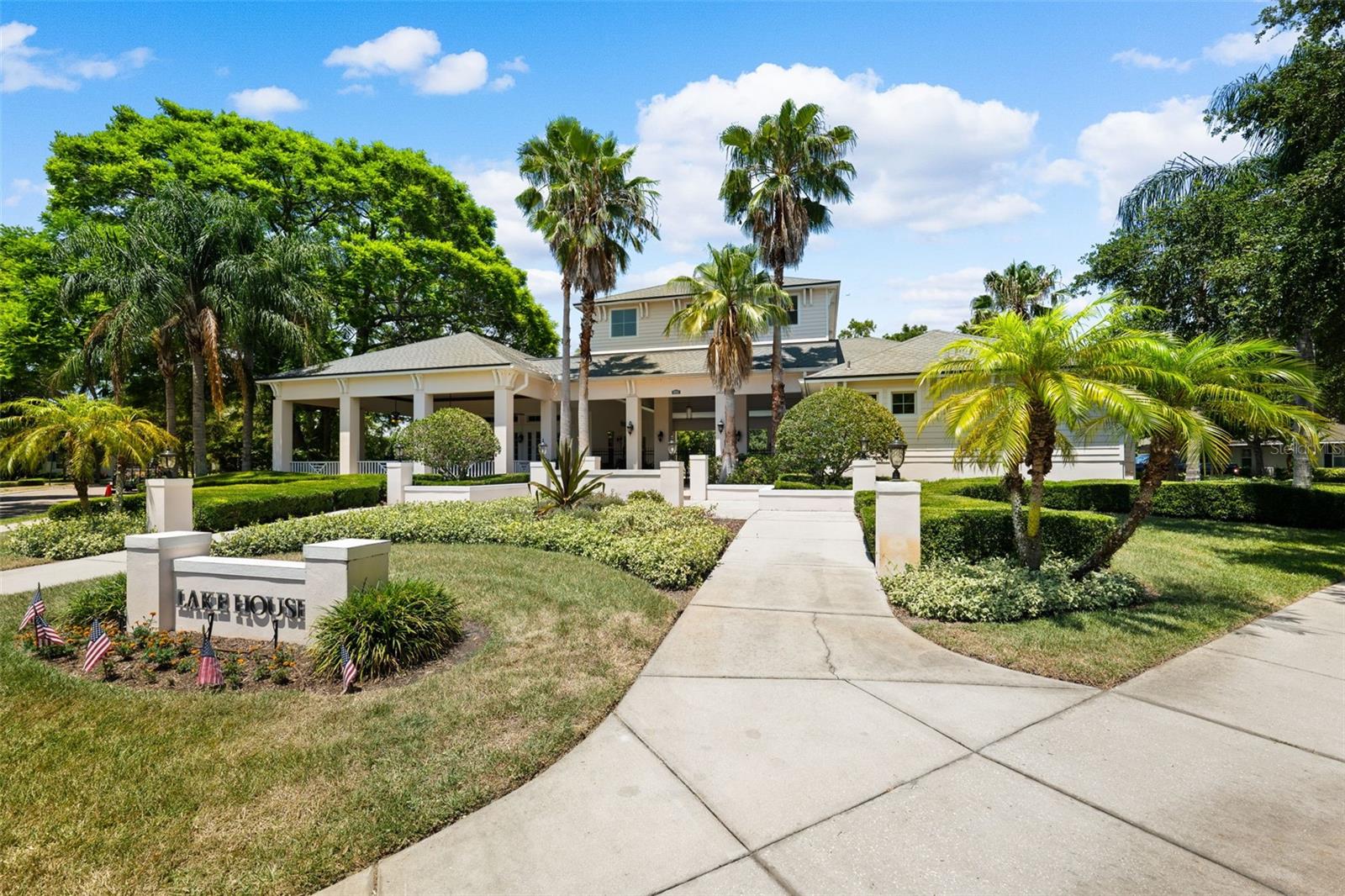 6804 Muncaster Court