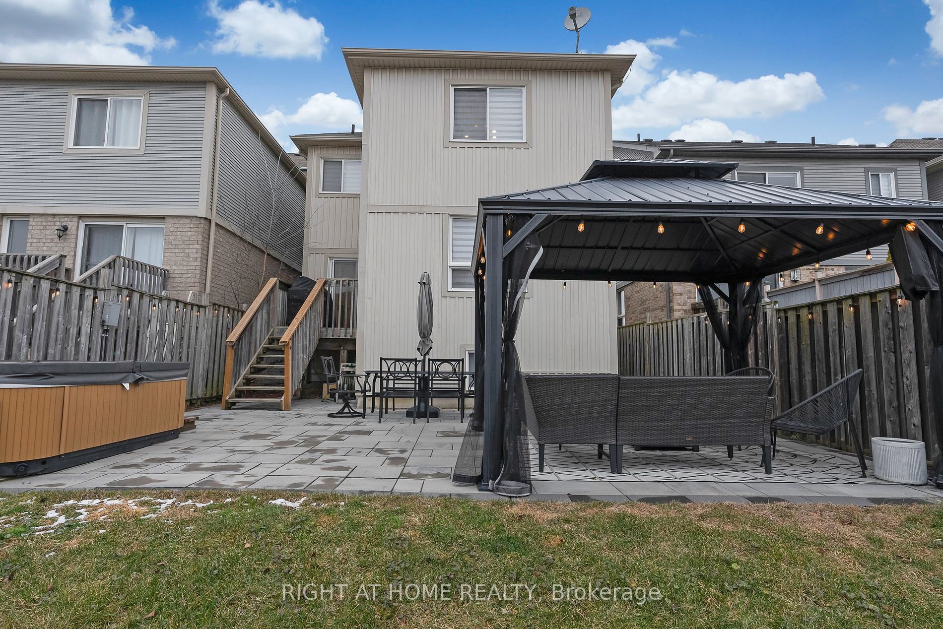83 Allworth Cres