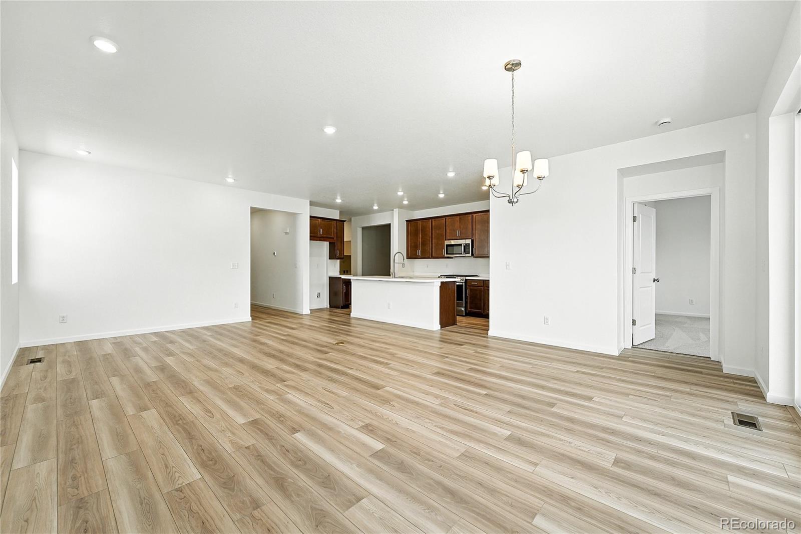 3411 N Denali Street