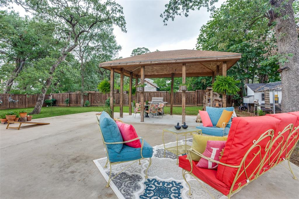 2324 Lynnhaven Road
