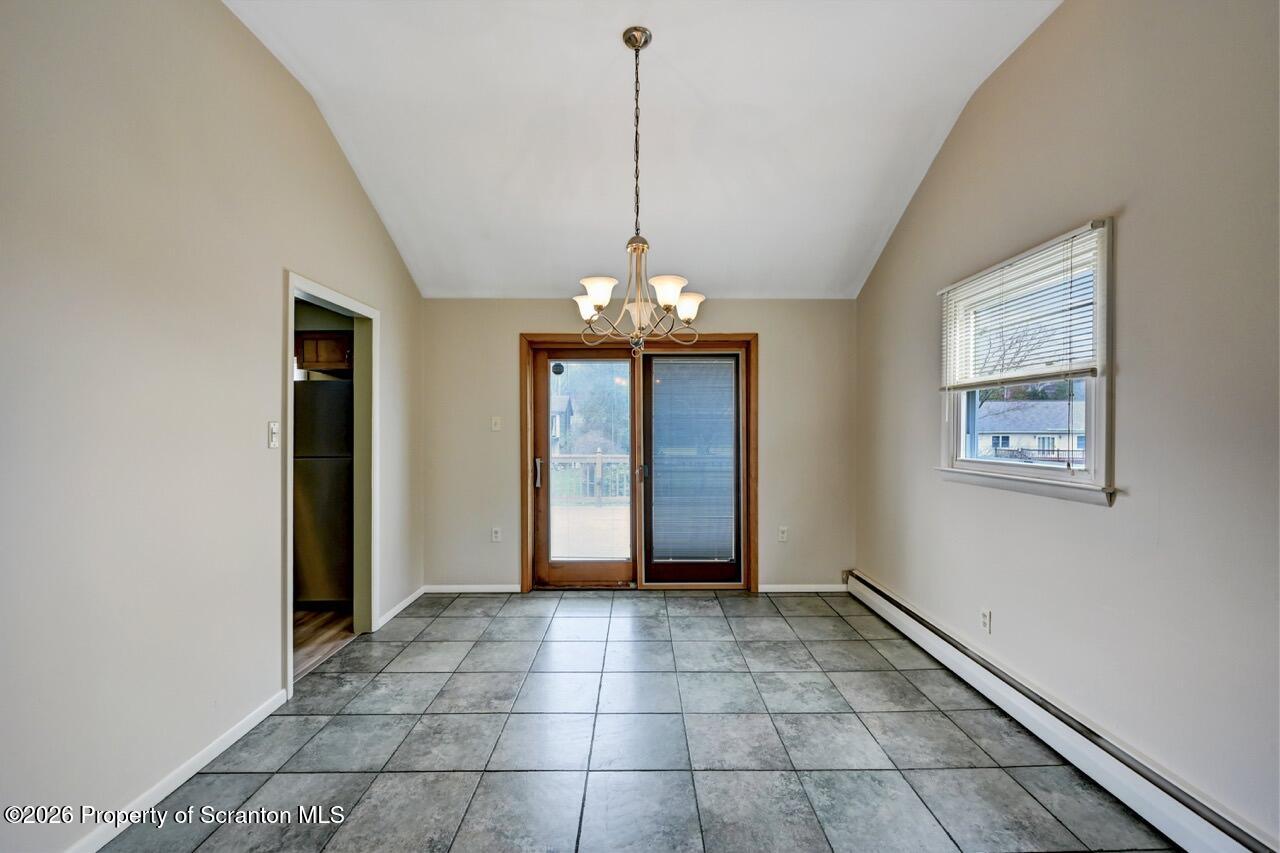 506 Tulip Circle