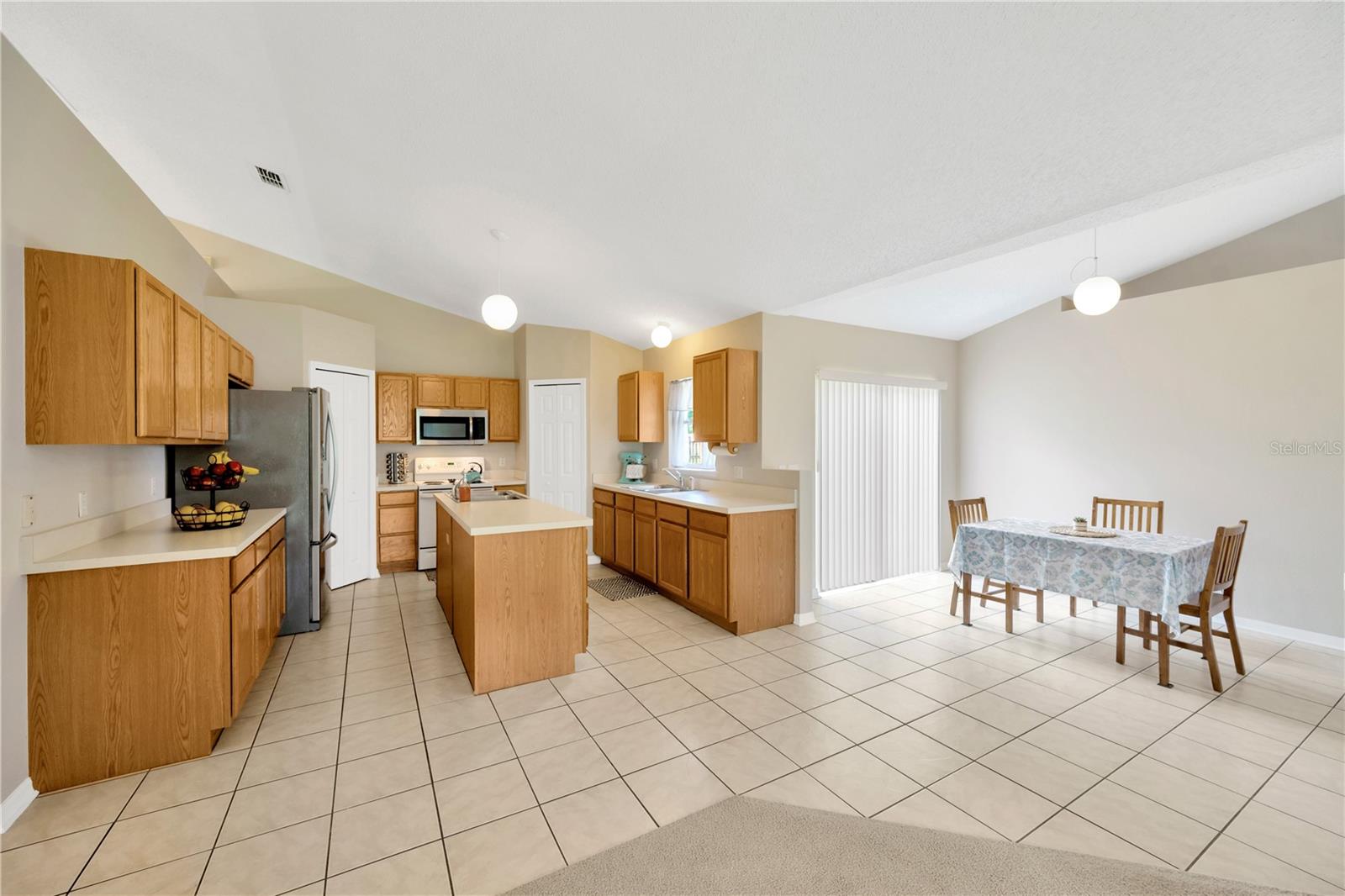 3826 Sleepy Hill Oaks Loop