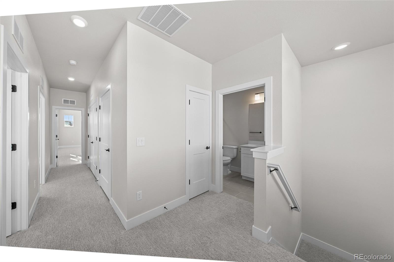 8737 Whiteclover Street
