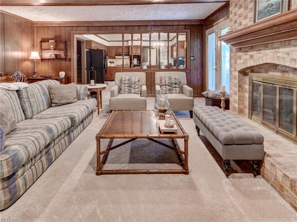 3232 Shadyside Lane