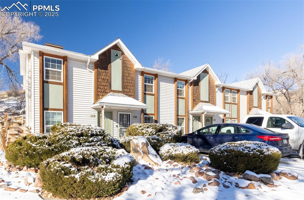 Welcome home to this cozy and inviting 2-bedroom, 1.5-bathroom townhouse, the perfect space for anyone looking for an affordable and comfortable place to call their own. With 832 square feet of thoughtfully designed living space, this home is ready for you to move right in. You’ll love the modern stainless steel appliances, including a refrigerator, range oven and stove, dishwasher, and microwave, as well as the convenient upstairs washer and dryer.Located just 5 minutes from vibrant downtown Colorado Springs and only 10 minutes from the historic charm of Old Colorado City, this home offers an unbeatable location. Spend your weekends exploring the iconic Garden of the Gods, just a 15-minute drive away, where you’ll find stunning red rock formations and endless trails. Dive into culture at the Colorado Springs Fine Arts Center, only 5 minutes away, or enjoy the unique experience of the Cheyenne Mountain Zoo, just a 20-minute trip from your doorstep.Love shopping and dining? Old Colorado City’s boutique shops, art galleries, and locally-owned restaurants are just a quick drive down the road. For outdoor enthusiasts, the majestic Pikes Peak and its breathtaking scenery are within easy reach.This townhouse isn’t just a home—it’s your gateway to all the best that Colorado Springs has to offer. Don’t miss the chance to live in this amazing location where comfort and convenience come together perfectly. Schedule your showing today!