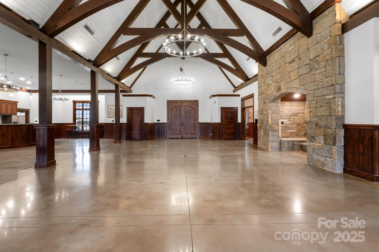 1029 Glade Spring Court