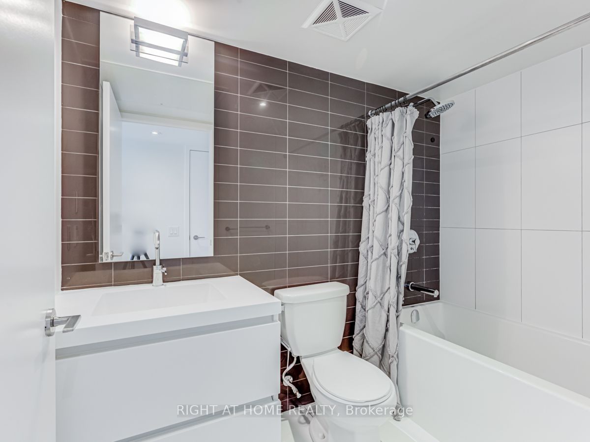 75 Queens Wharf Rd 318