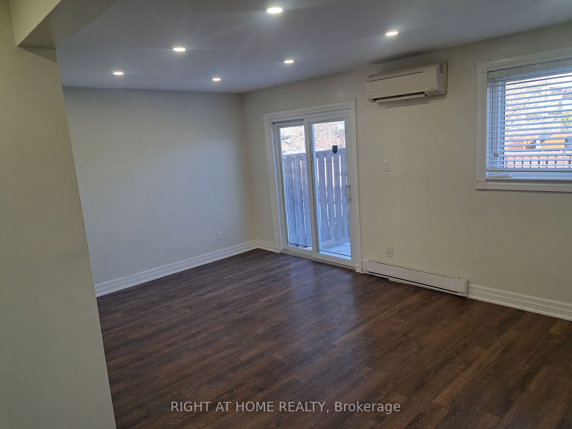 9 Rosset Cres 9