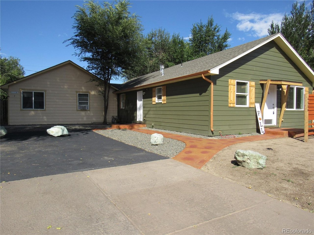 Side by side ranch duplex in westwood neighborhood. Large side has been completely remodeled and ready for viewing. It is approx. 1400 sq feet. with 4 bedrooms and 2 full bathrooms, formal dining, eating space in kitchen. Partially fenced back yard. off street parking.The other side is a 3 bedroom, 2 bathrooms, living room, kitchen with eating space. Partially fenced back yard. Off street parking.Walk to parks and new rec center coming soon!The pictures are of the 4 bedroom 2 bath unitOwn the whole duplex and rent one side or multi generational living!