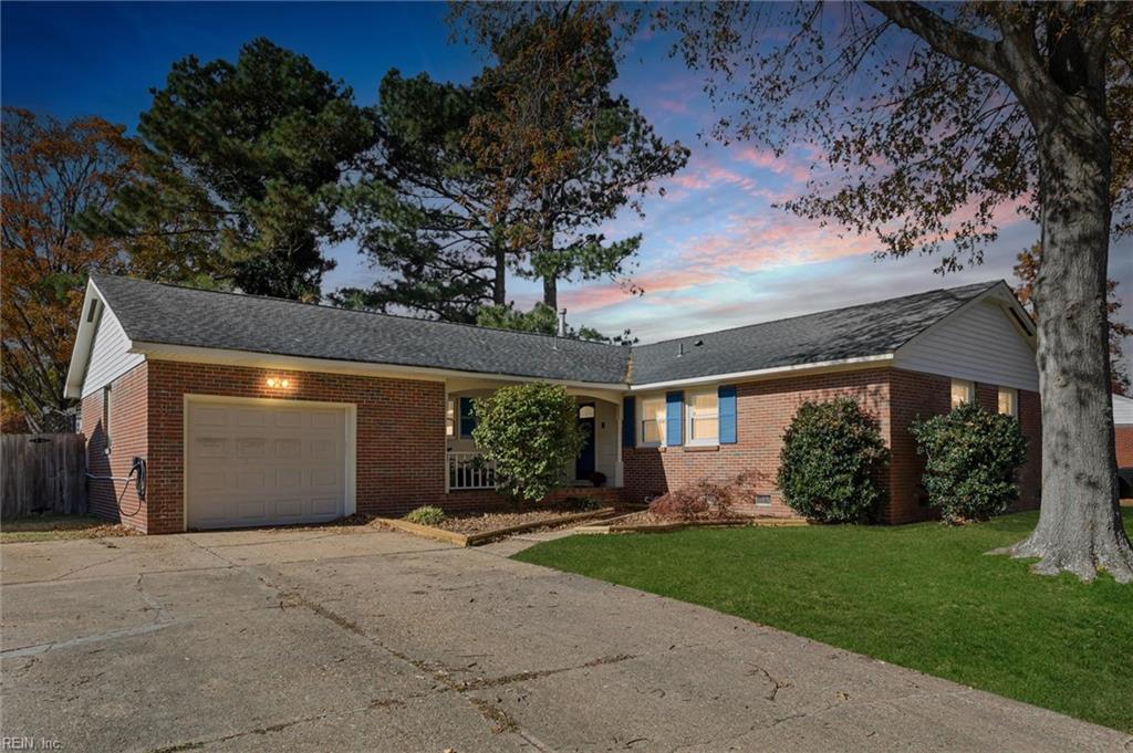 2204 Trant Lake Drive, Virginia Beach, VA 23454