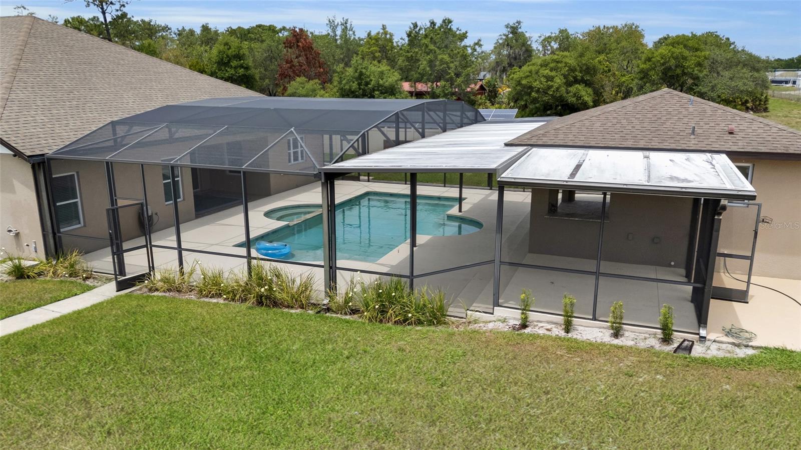 3055 Wolf Branch Rd