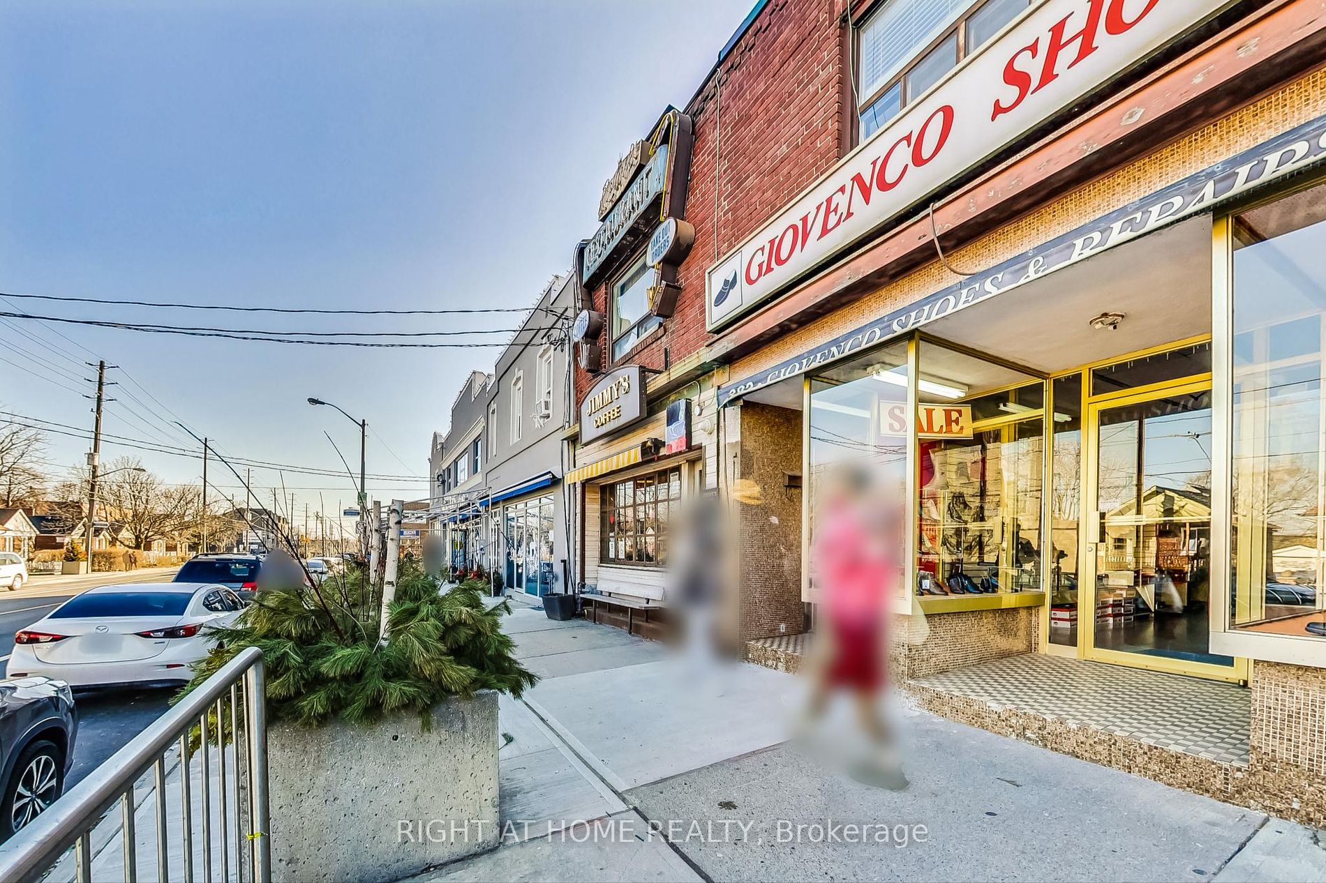 26 Gala Lane