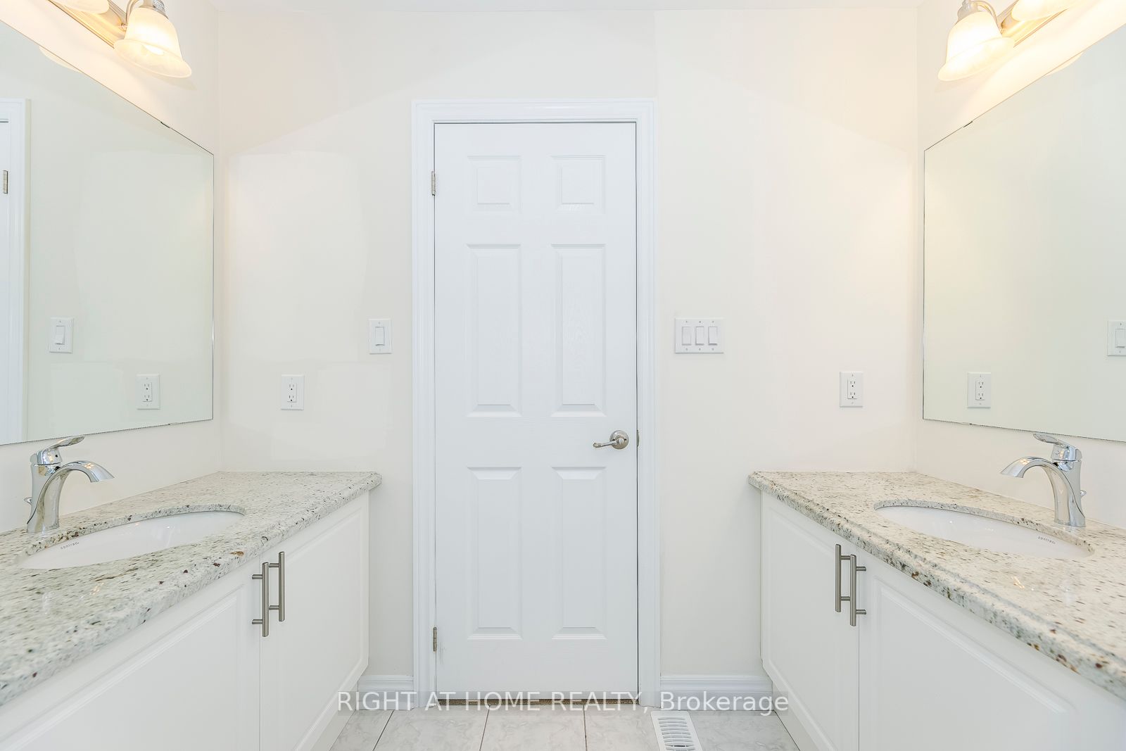 121 Orchardcroft Rd