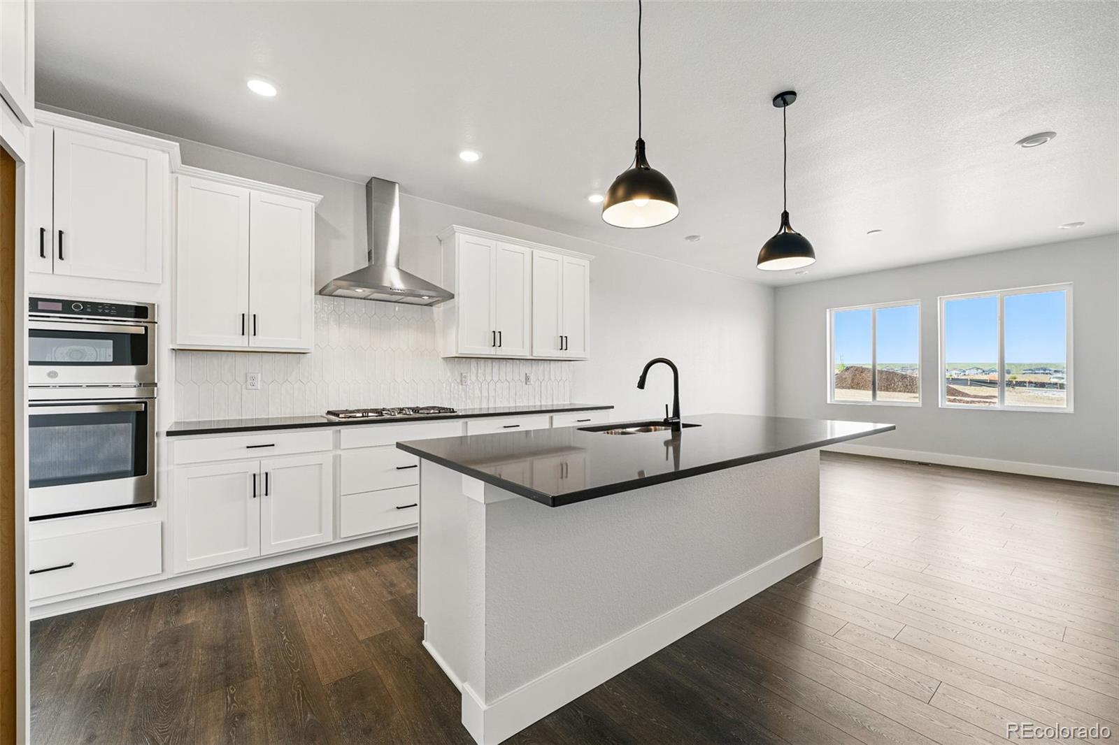 17125 W 92nd Loop