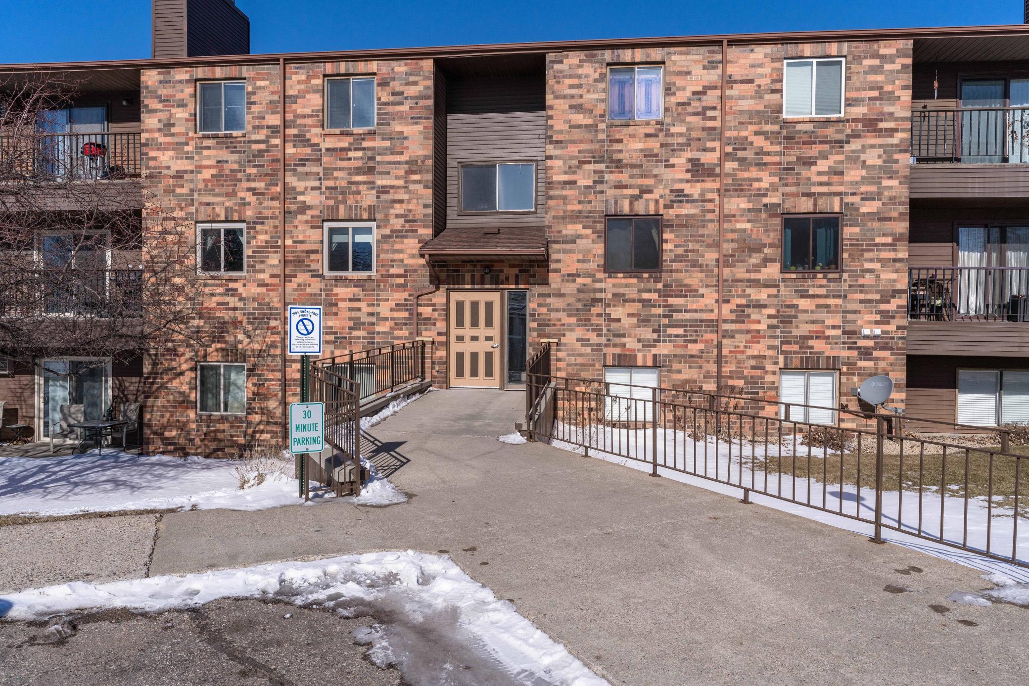 100 Kennedy Park Circle 202