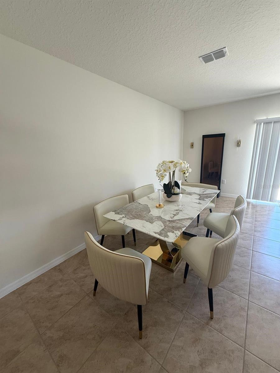 1419 Plank Place
