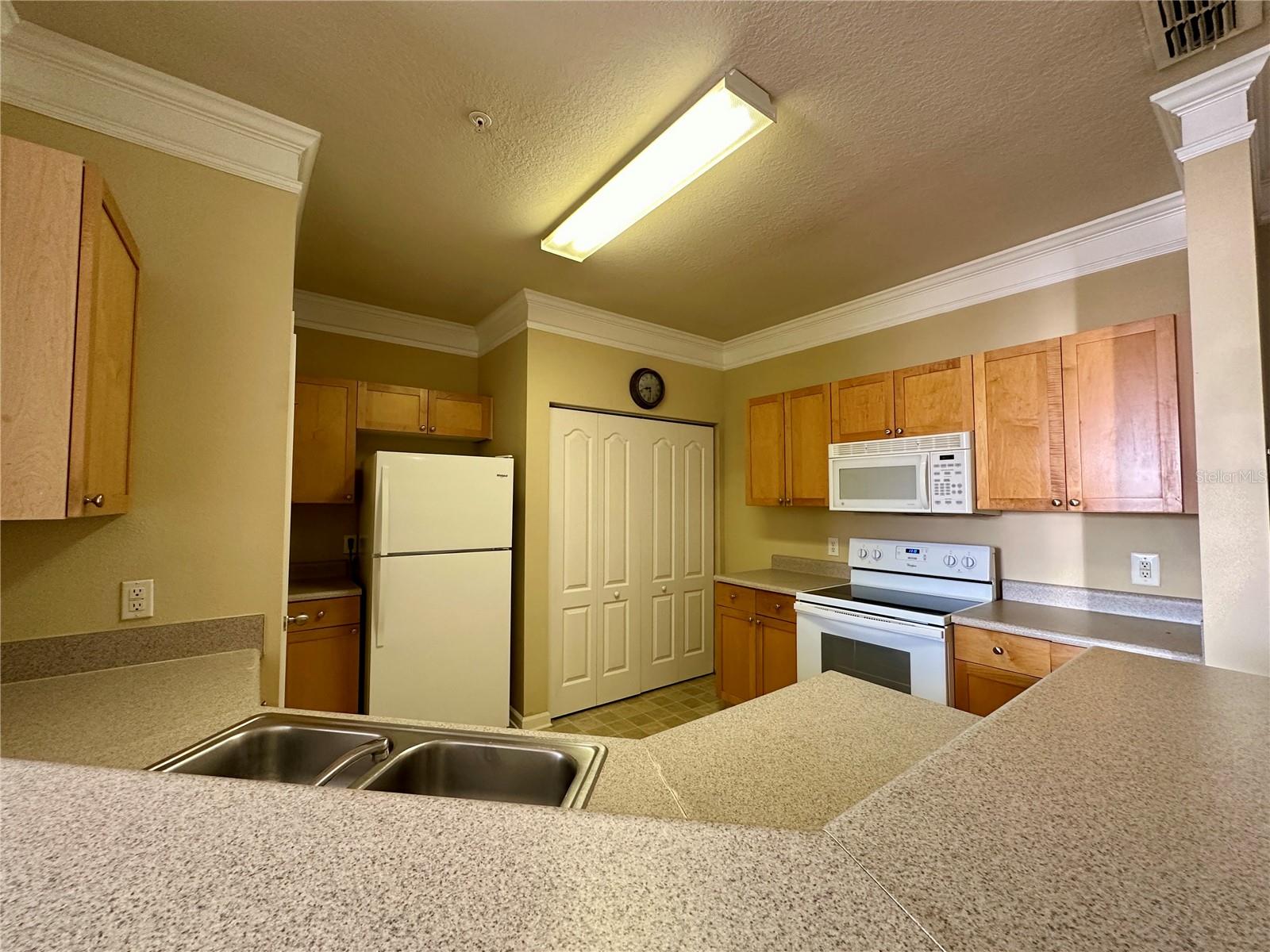 8836 Villa View Circle 301
