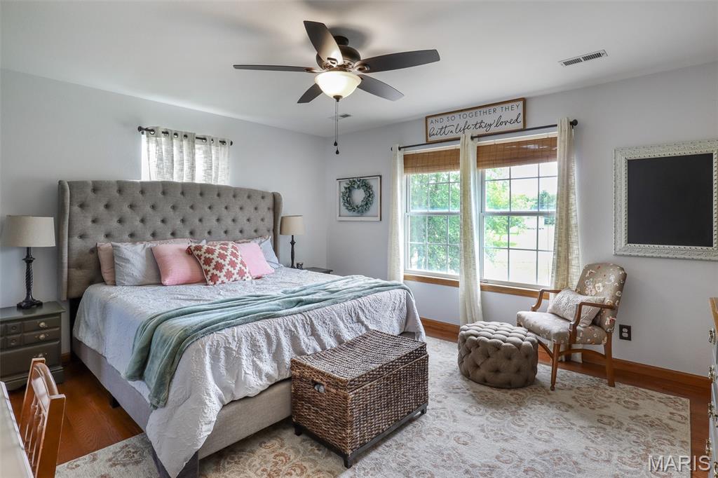 301 Ridgewood Court