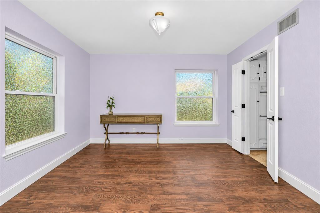 7505 Canyon Crest Court