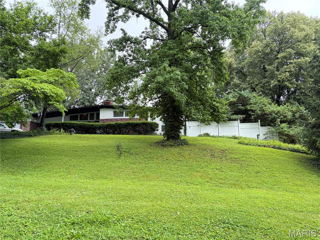 1542 Starlight Drive