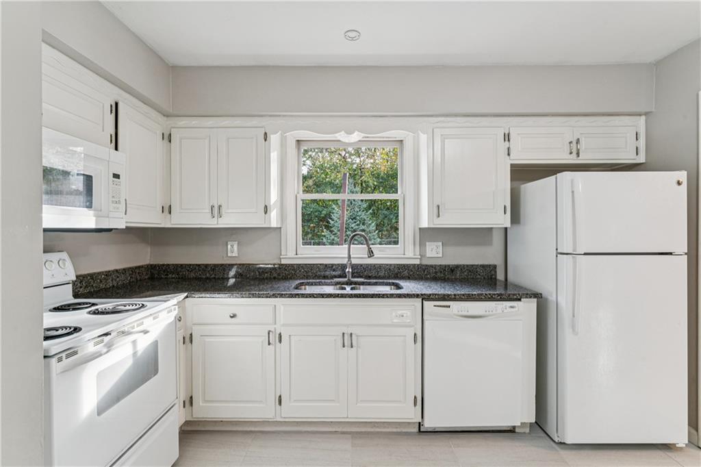 5007 Outlook Street