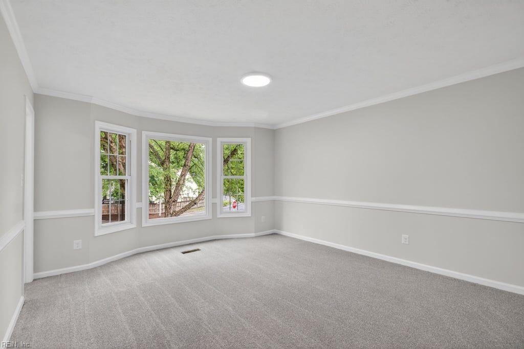 824 Lancaster Lane