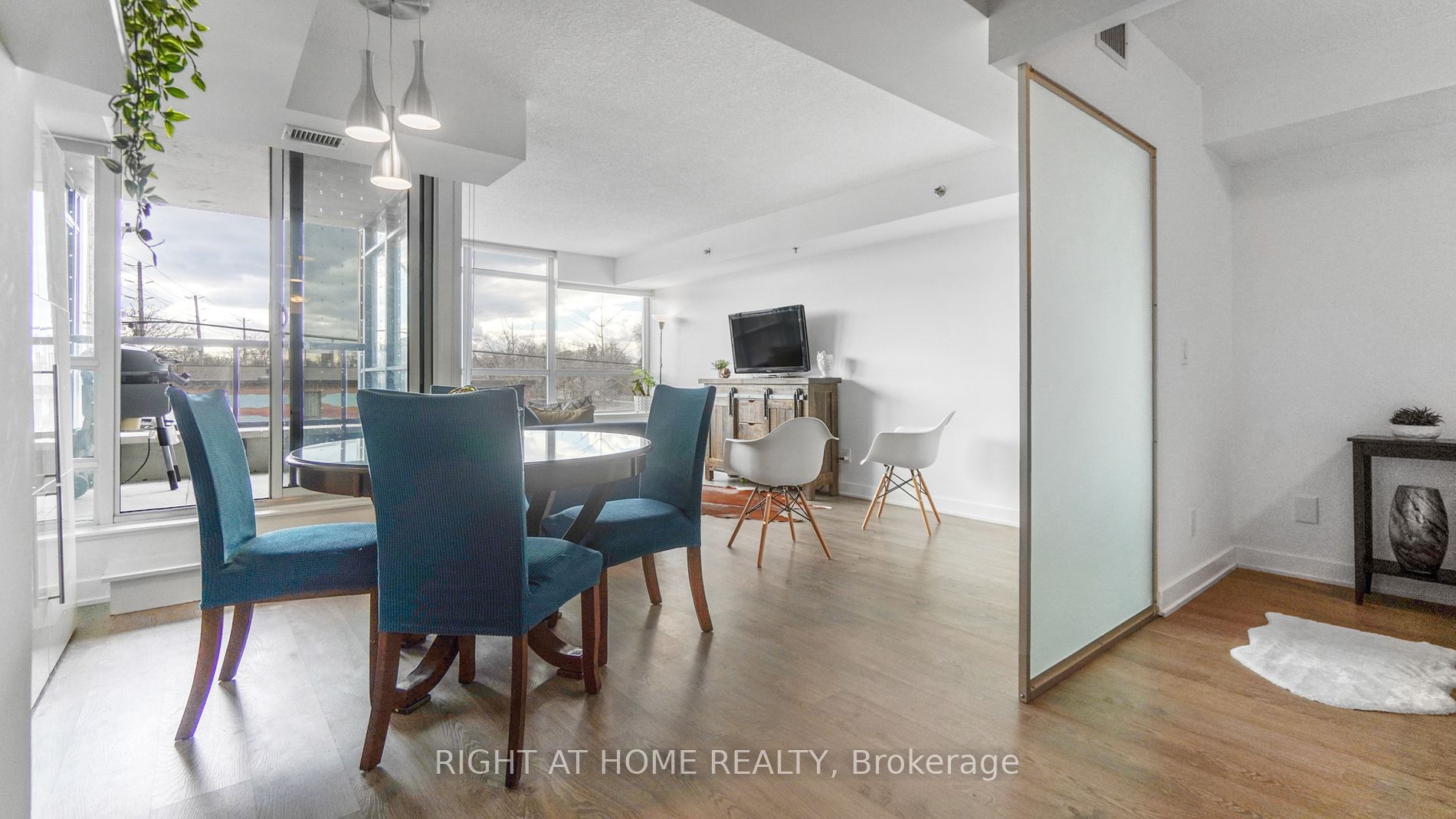 11 Superior Ave 207