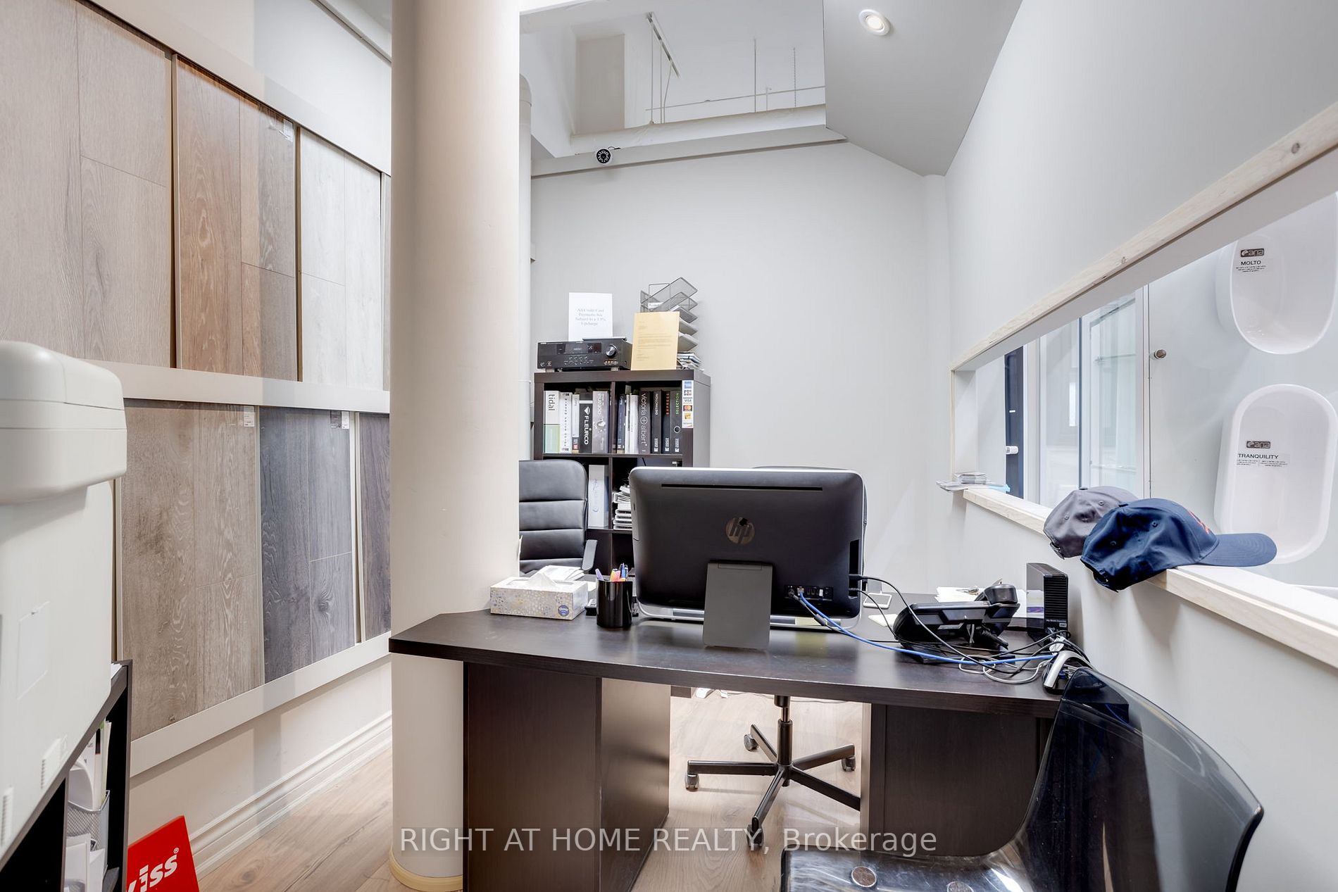 160 Wellington St 2
