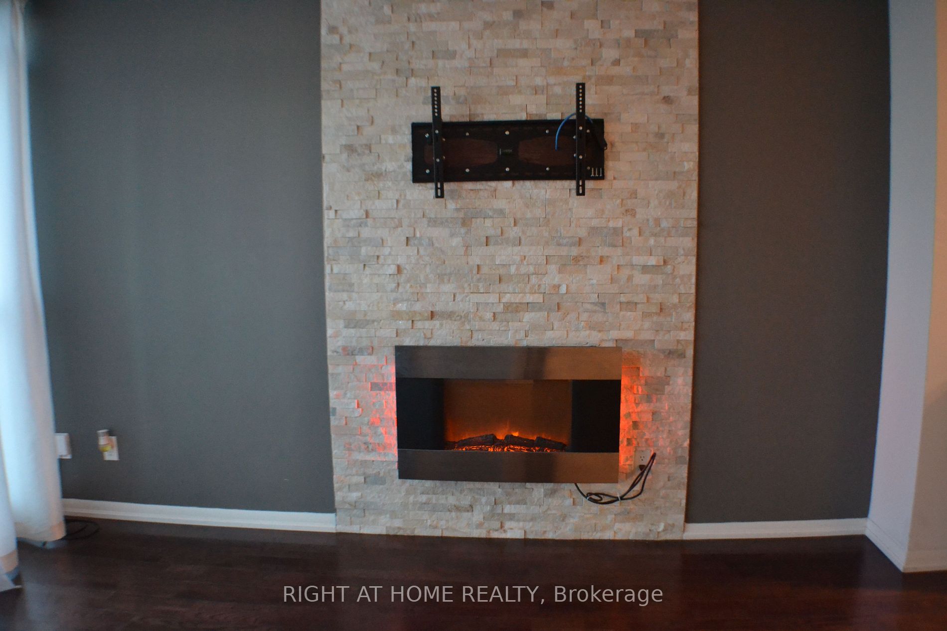 209 Fort York Blvd 1161