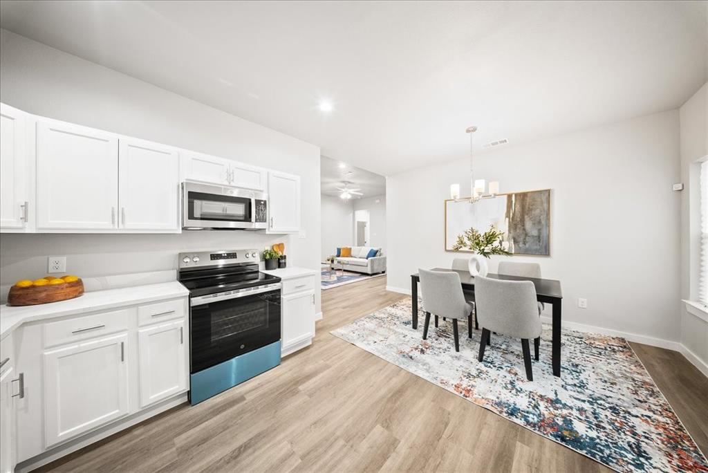 1624 E Collin Street