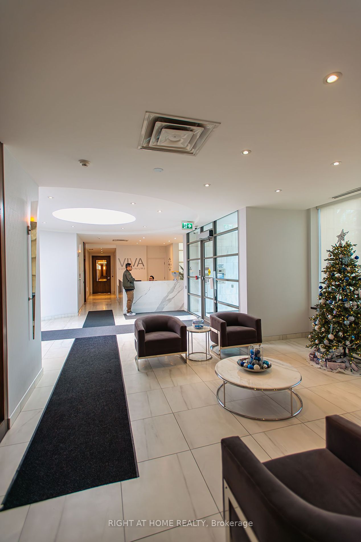 3830 Bathurst St 805