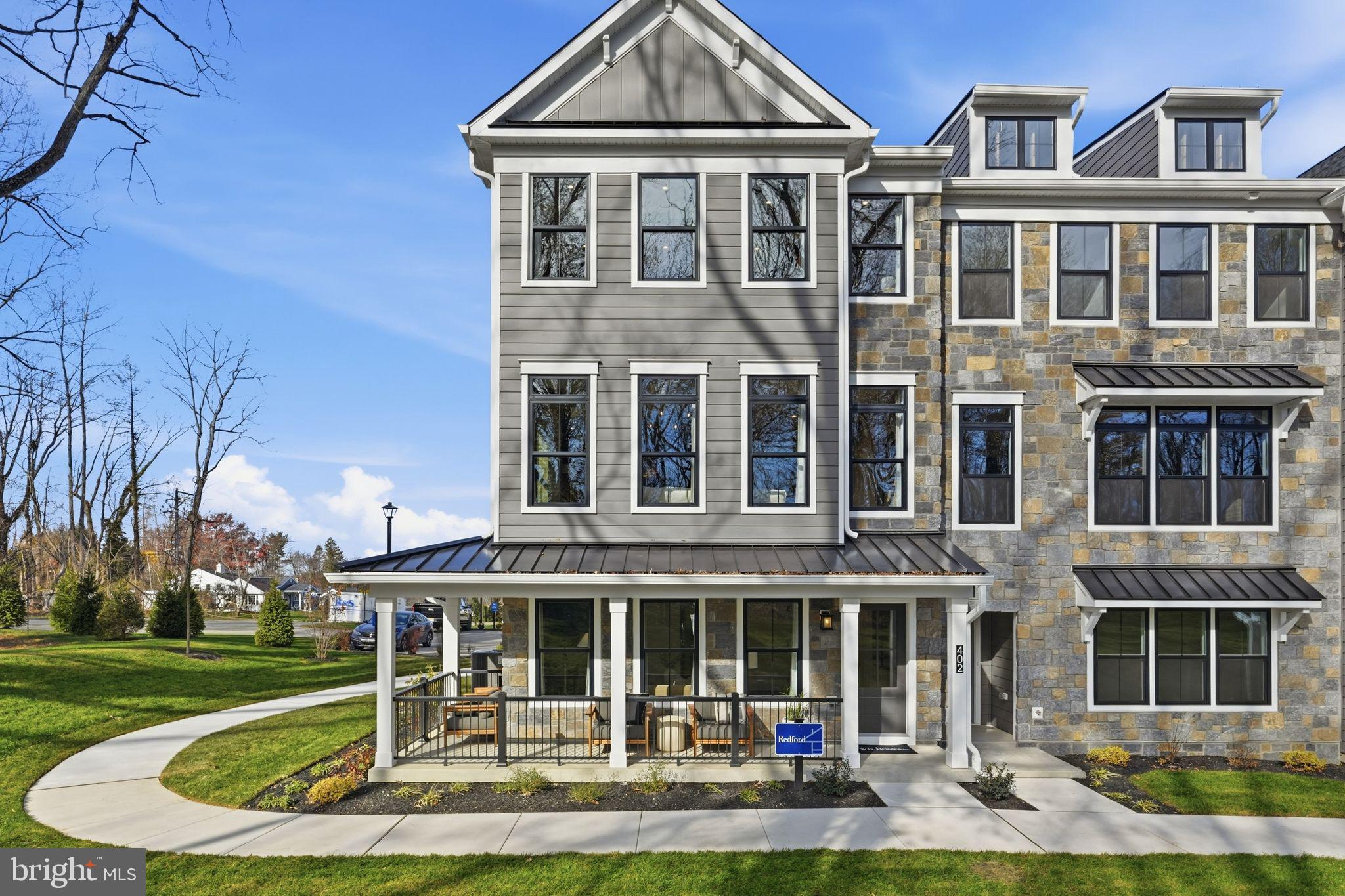402 Pennybrook Ct  