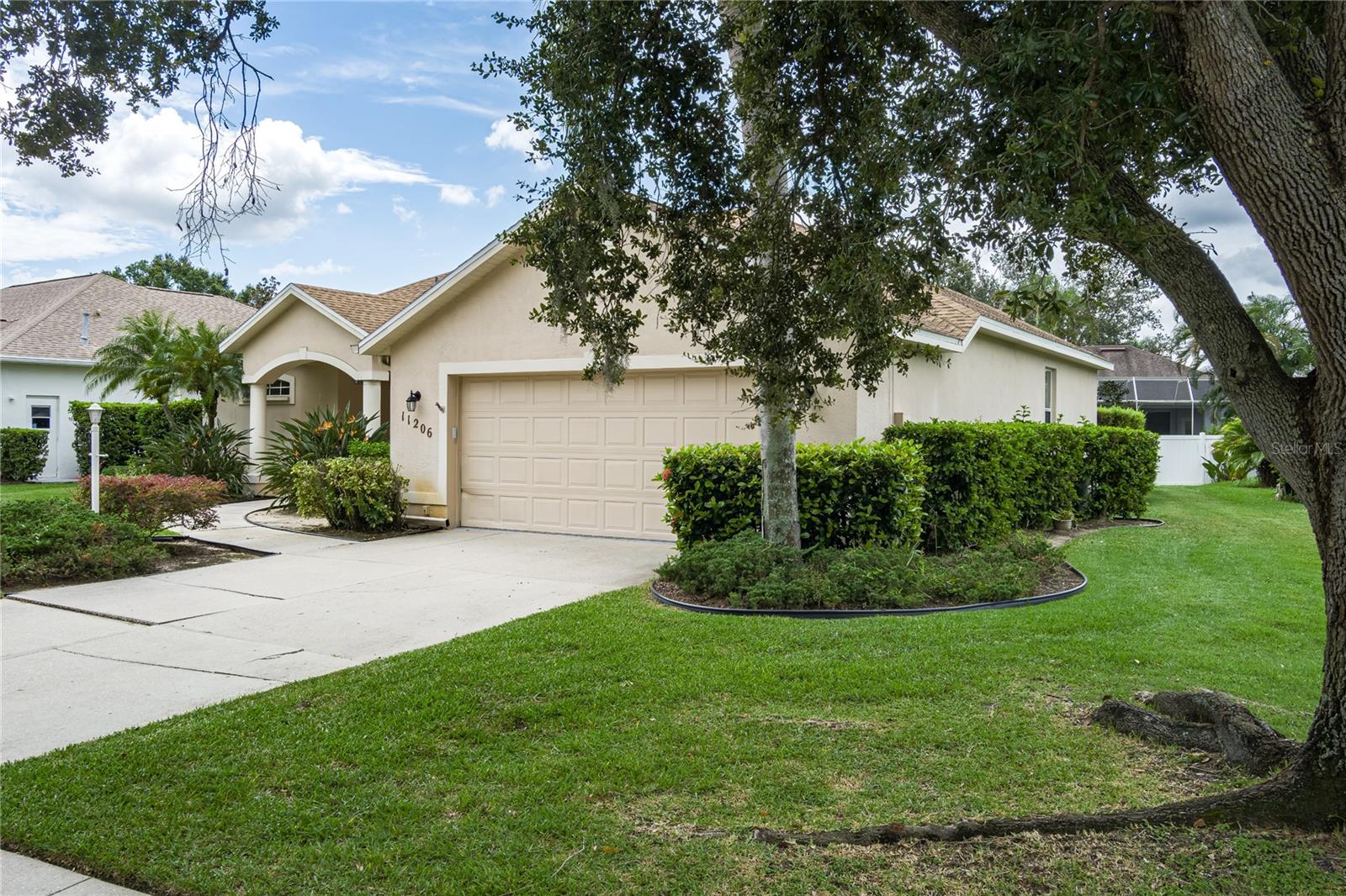 11206 Pine Lilly Place