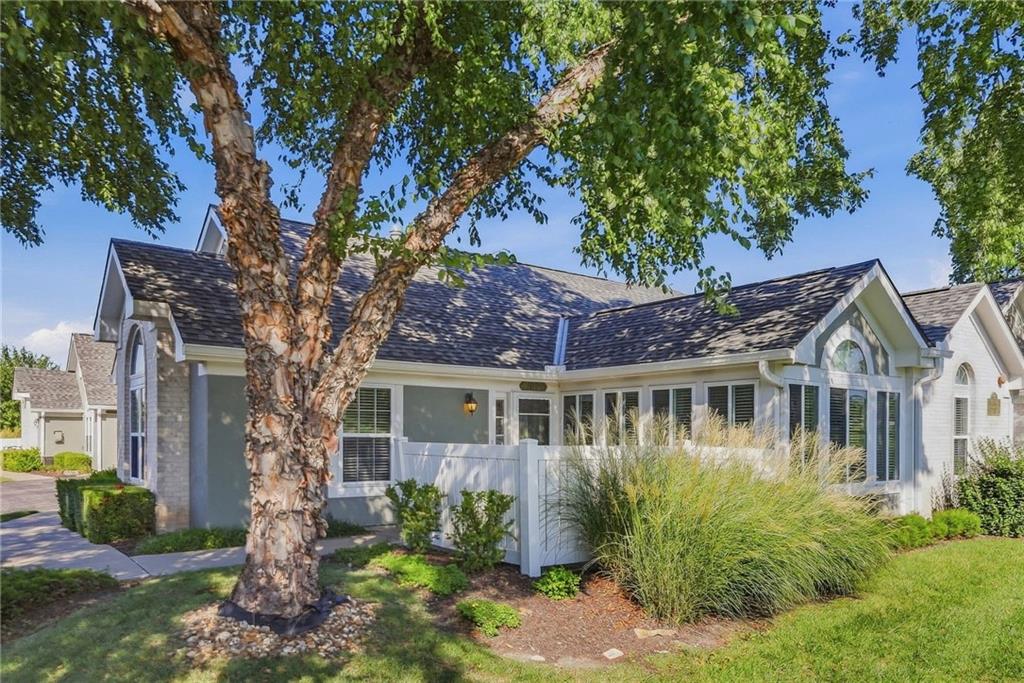 7104 Hedge Lane Terrace