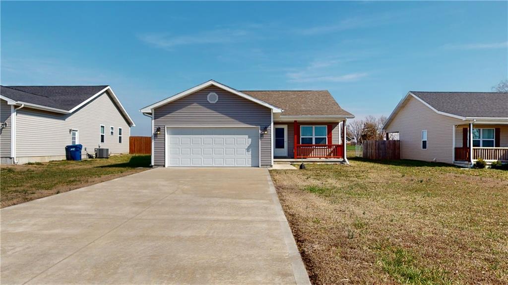 723 Meadow Lane