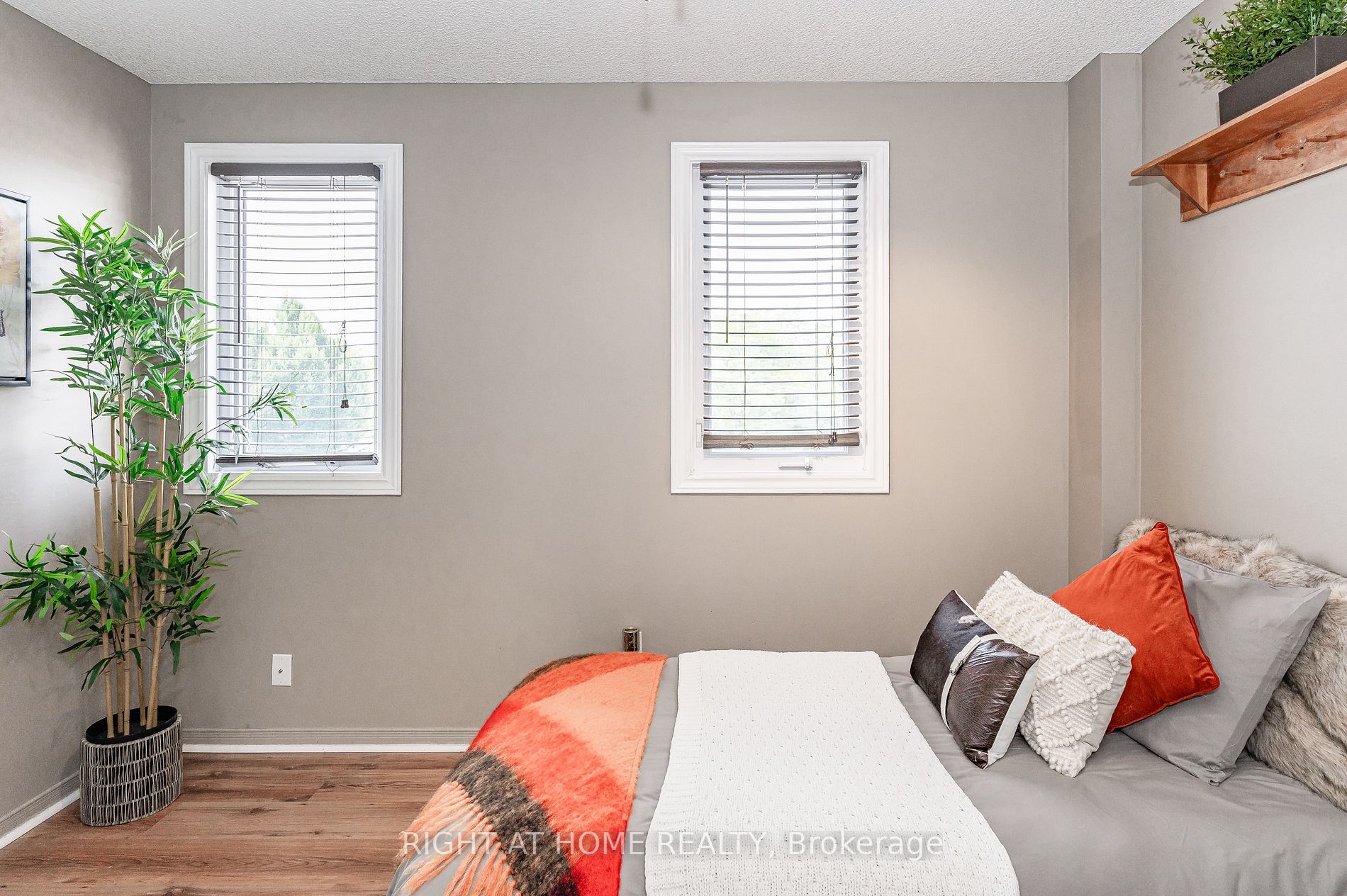 3332 Springvale Crt