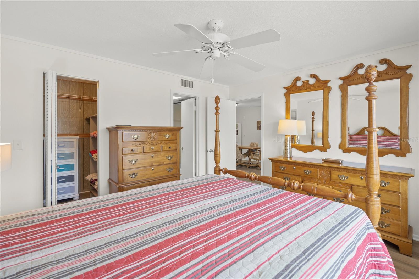 708 Tamiami Trail S 319