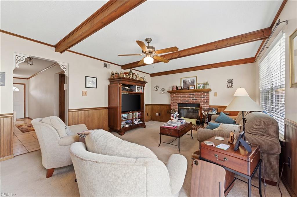 1112 Whitewater Court