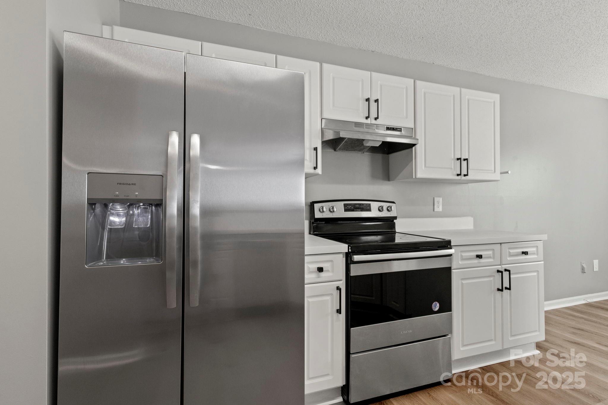 7621 Rolling Meadows Lane