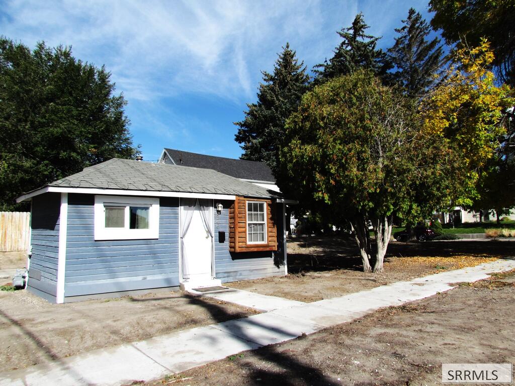 346 Chamberlin