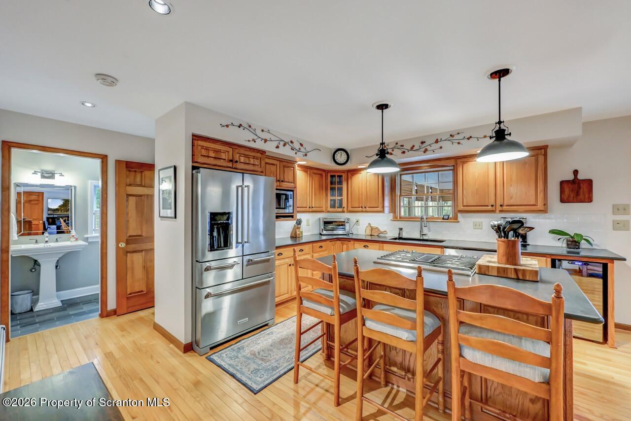 15 Longview Terrace