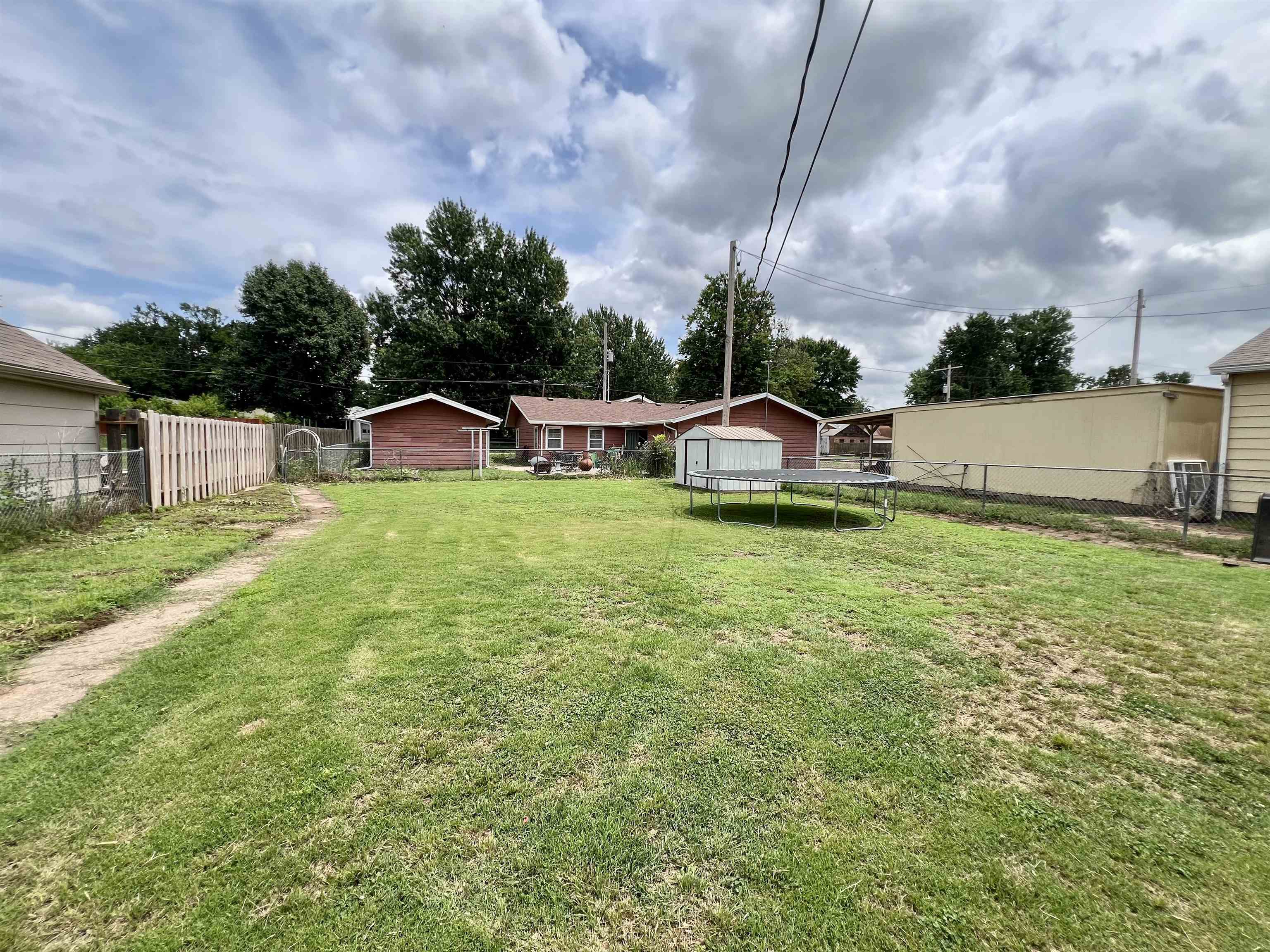 1208 N 2nd