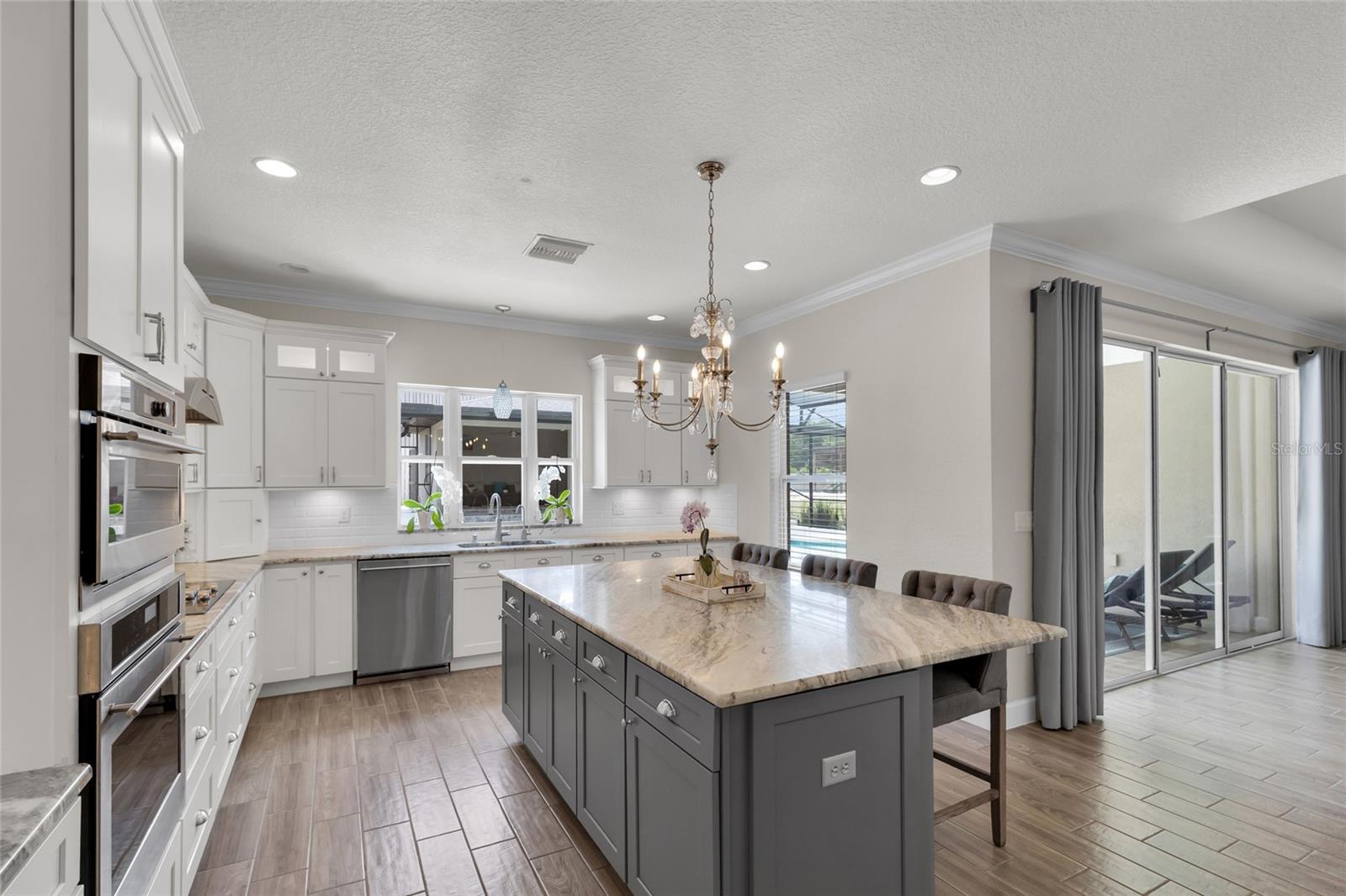 3055 Wolf Branch Rd