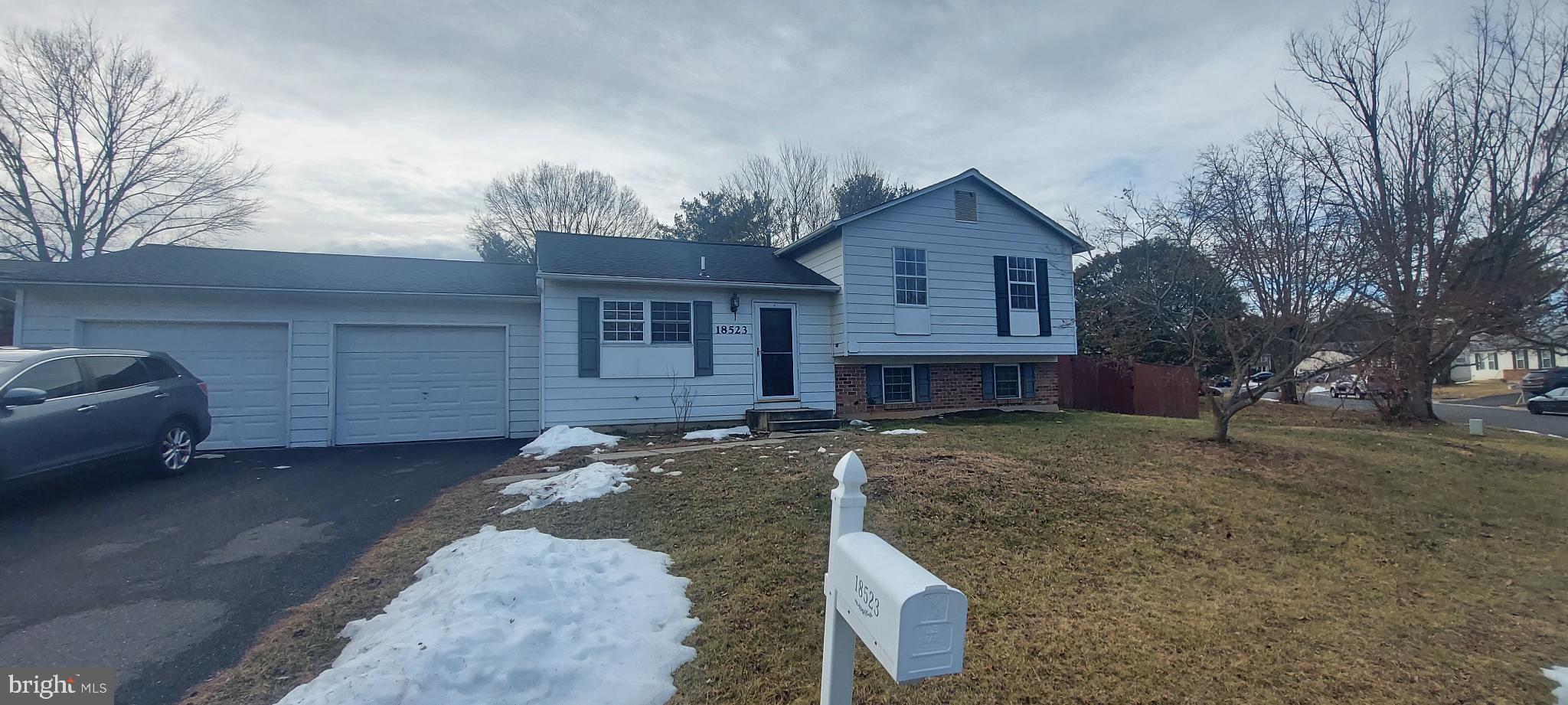 18523 Mountain Laurel Terrace