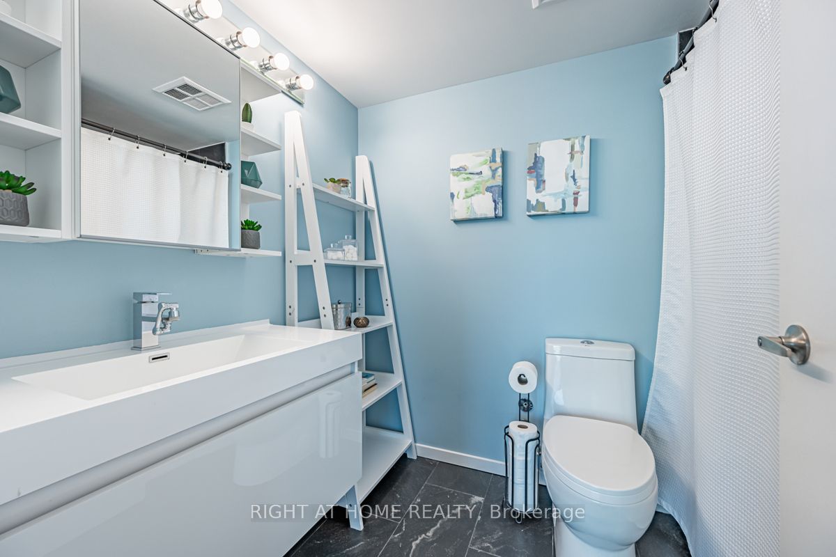200 Manitoba St 235