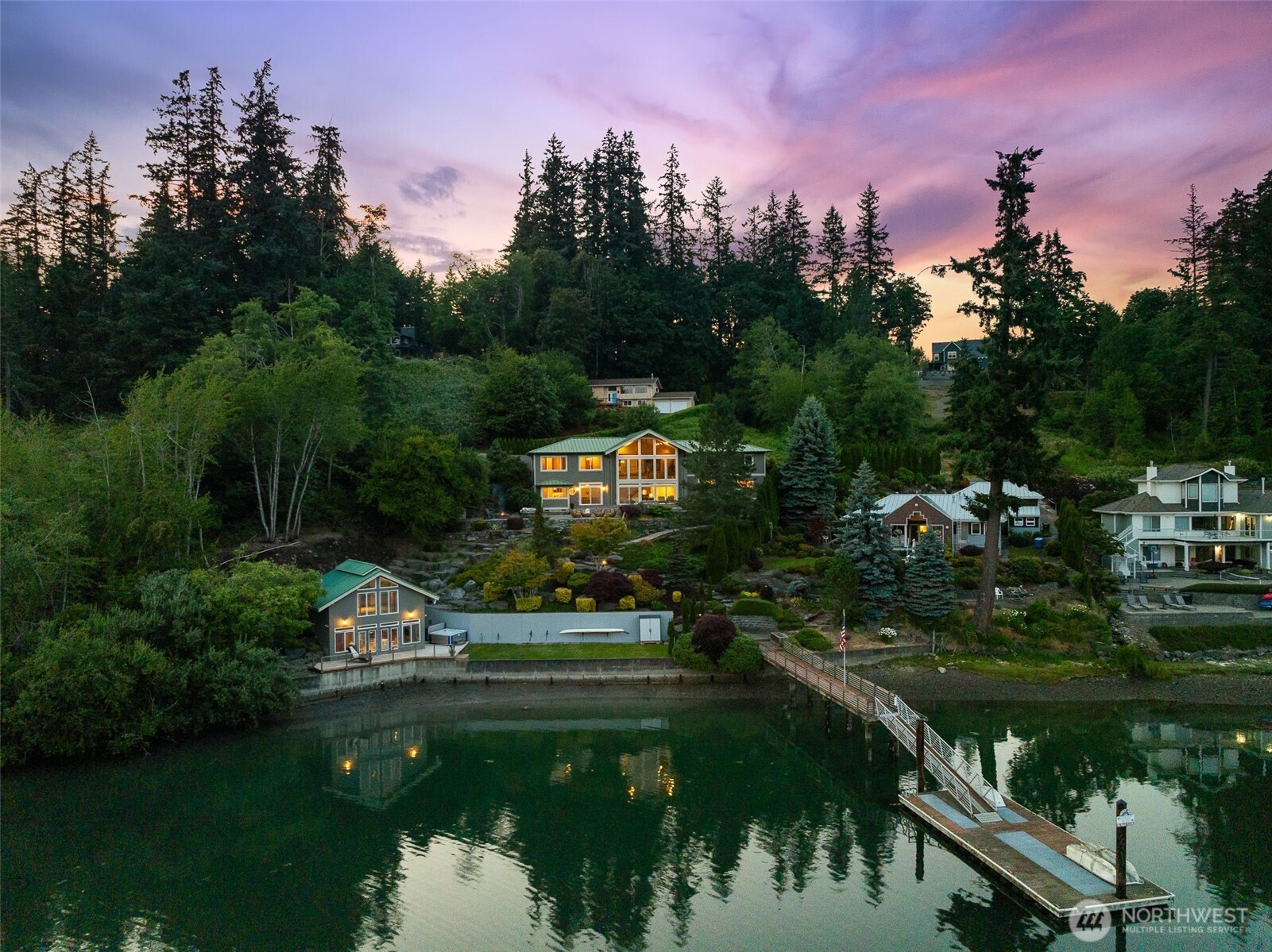 241 Raft Island Drive NW