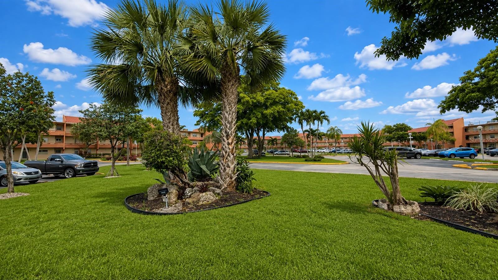 8810 W Mcnab Road 303