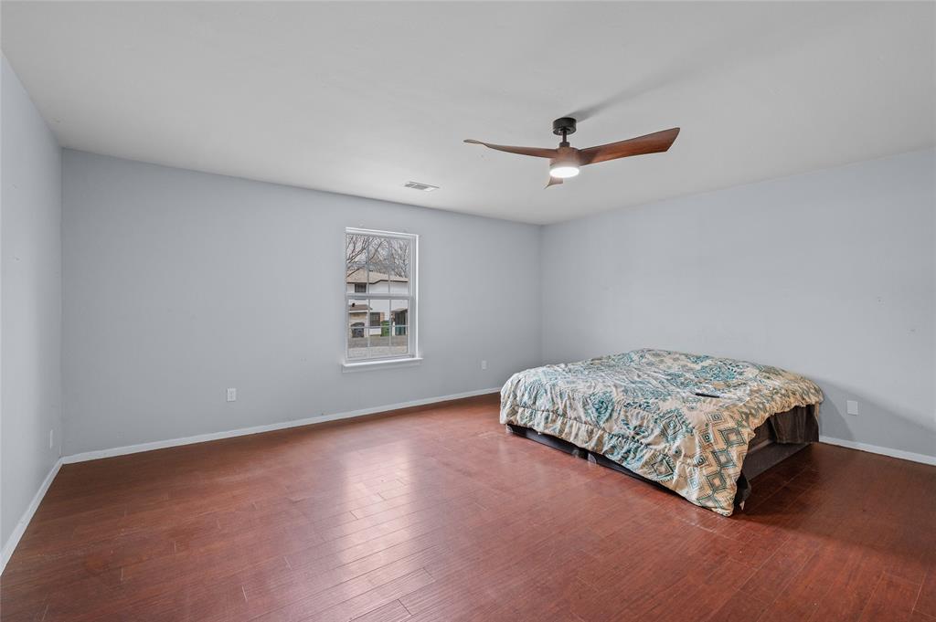 25 Erin Drive
