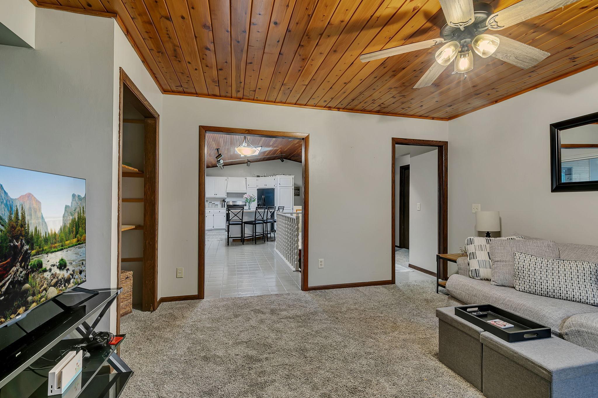 220 16th Avenue SE
